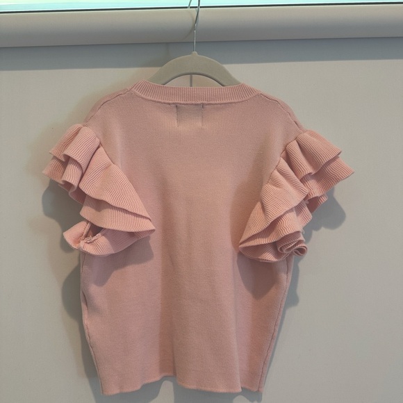 KATIE J NYC FLUTTER SLEEVE ISLA TOP - Picture 2 of 2